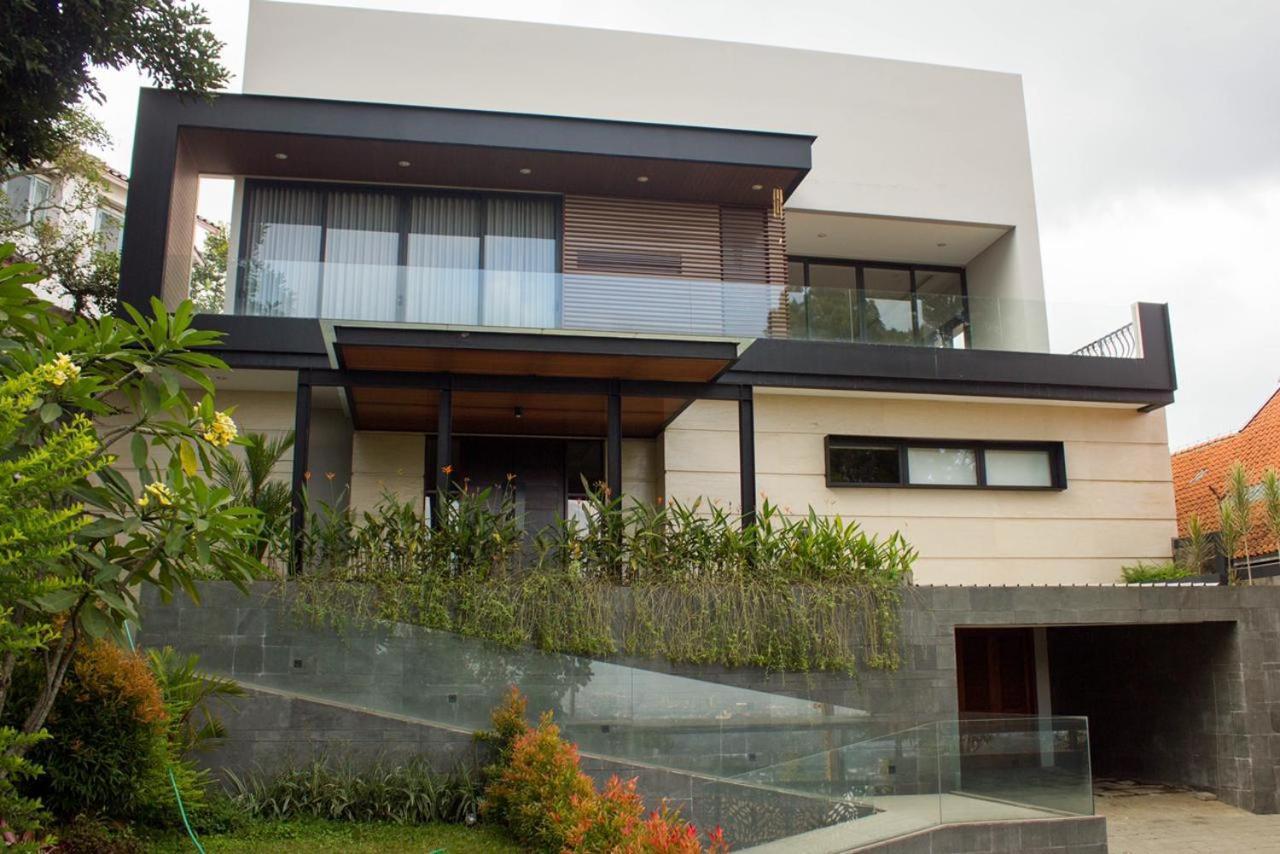 Villa Dago Pakar Bandung Eksteriør bilde